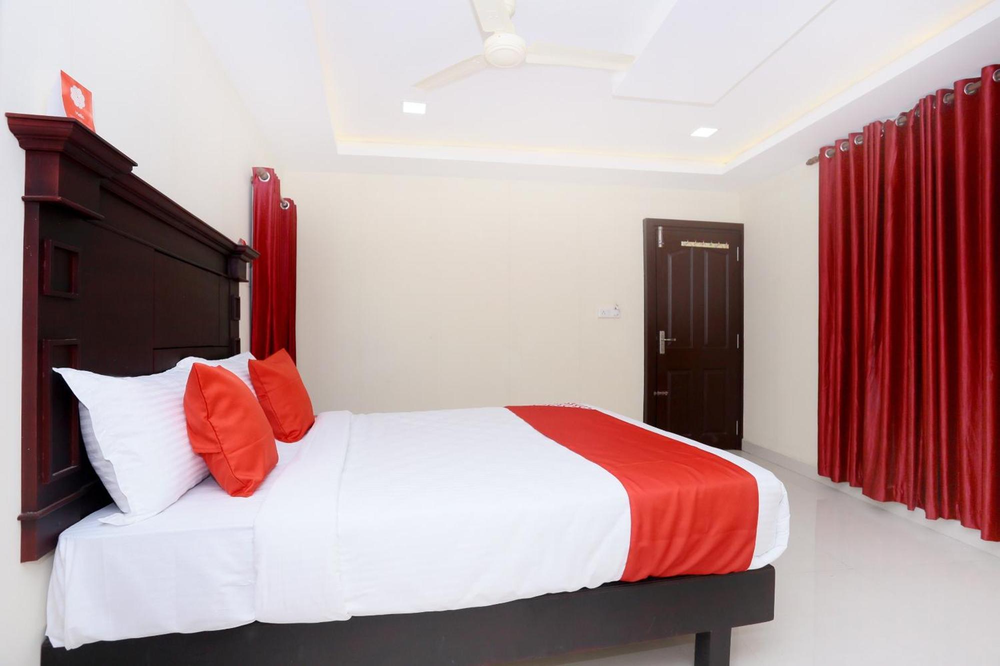 Hotel O Malabar Plaza Kochi Exterior photo